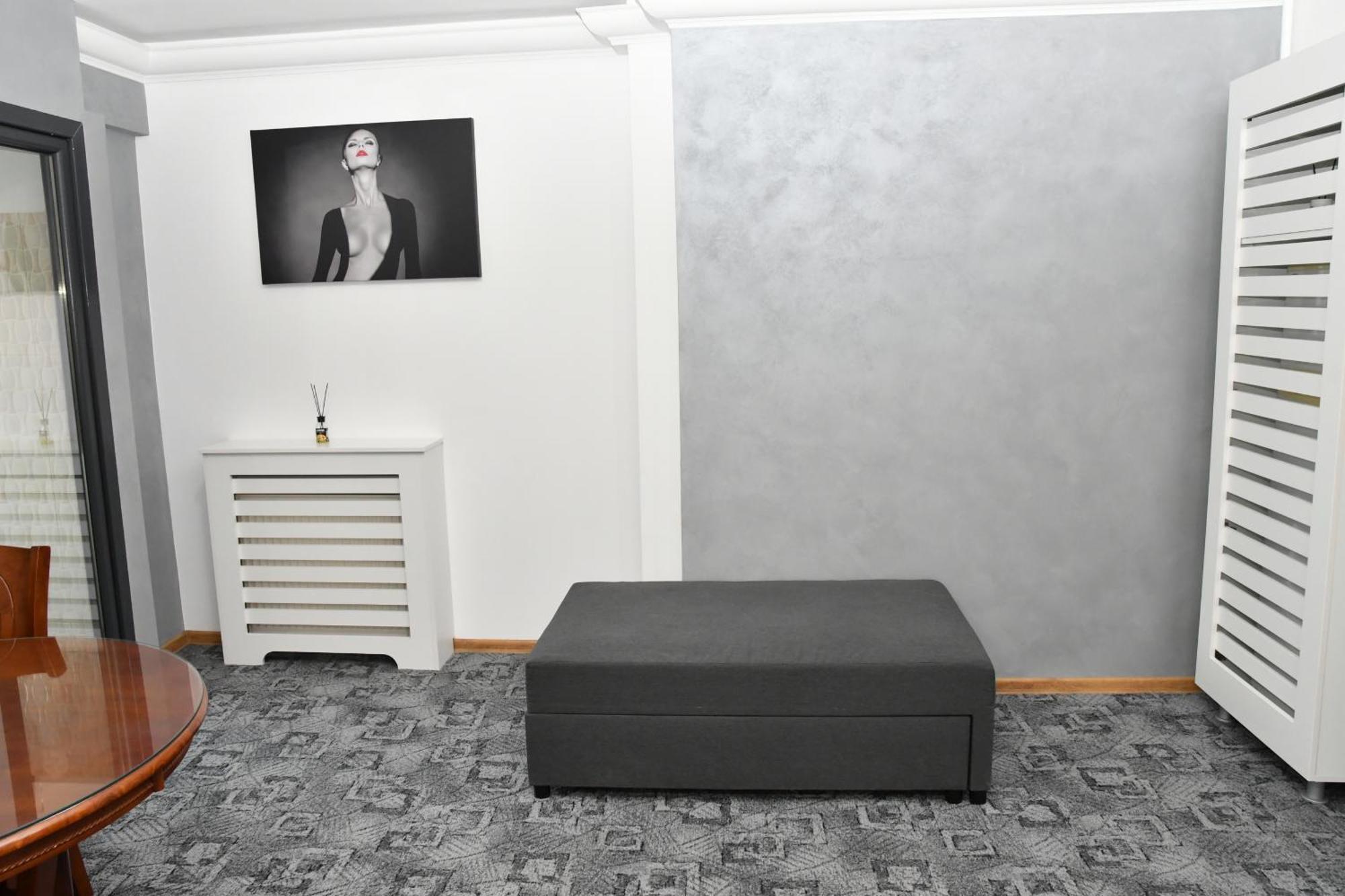 Apartament Luxury - Promenada Mall 크라이오바 외부 사진