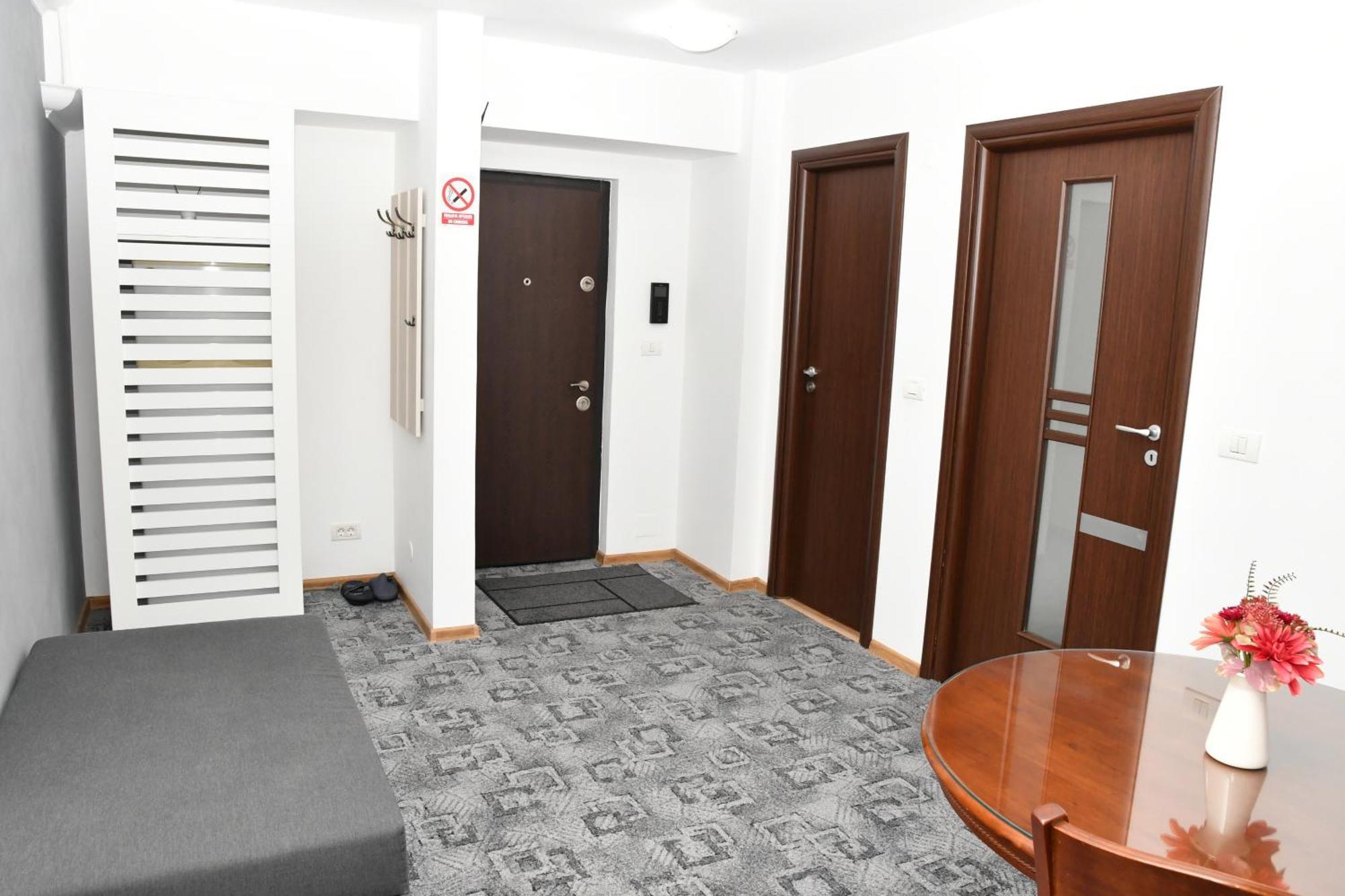 Apartament Luxury - Promenada Mall 크라이오바 외부 사진